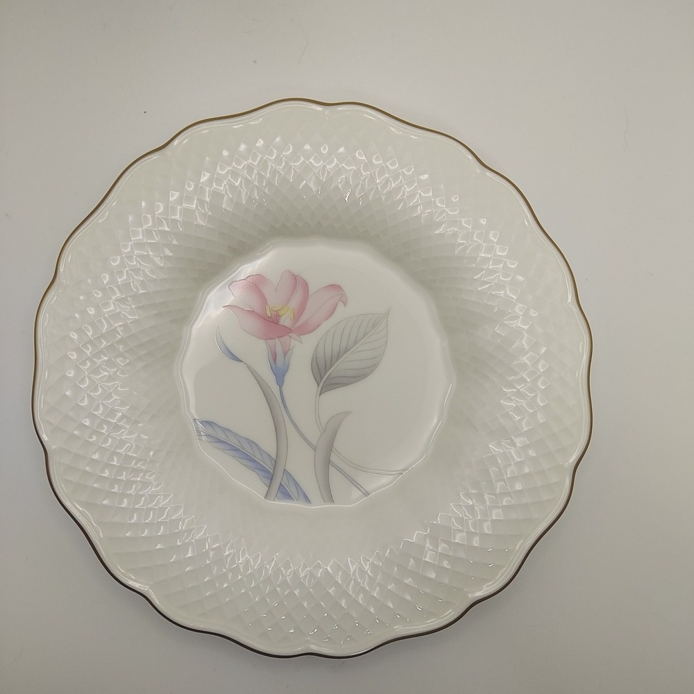 Mikasa Eden's Garden B2090 Baroque Mesh Plate Gold Trim Floral Design
